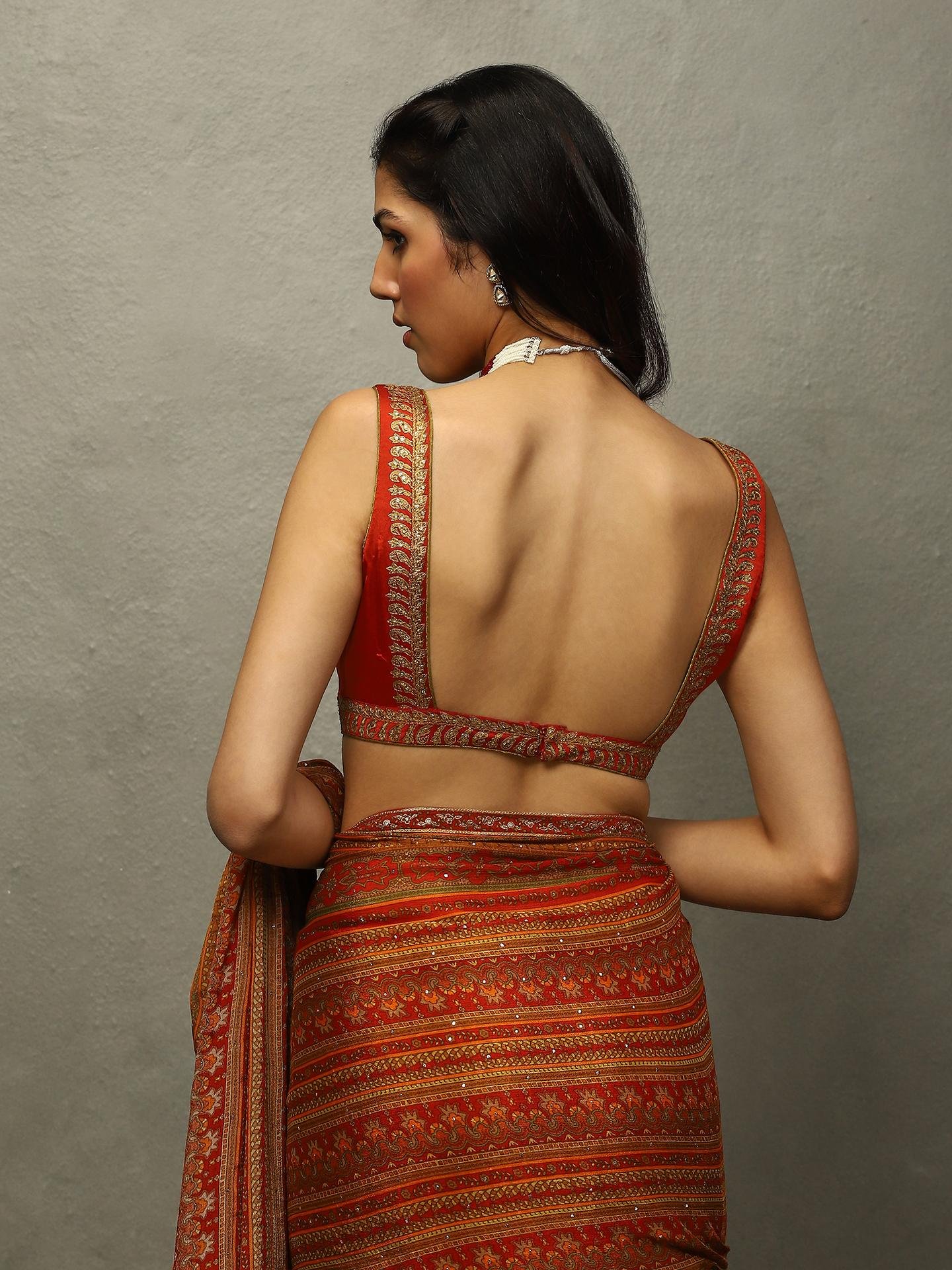 Red & Beige Vasu Saree - Image 7